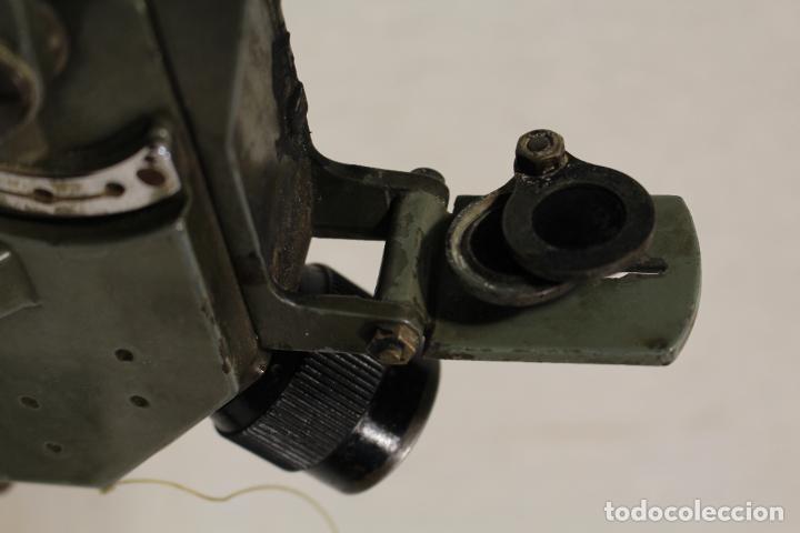 Antig&uuml;edades: teodolito ruso - Foto 3