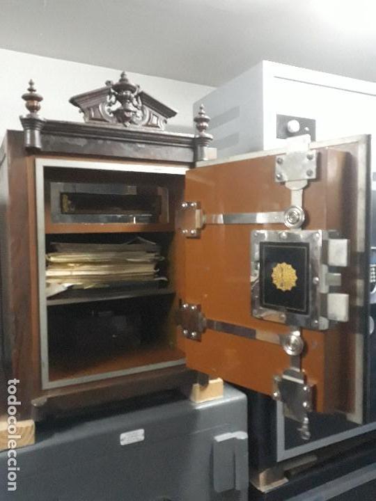 Antig&uuml;edades: CAJA ANTIGUA - Foto 2