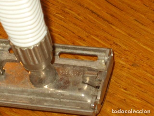 Antig&uuml;edades: MAQUINILLA DE AFEITAR GILLETTE. - Foto 3
