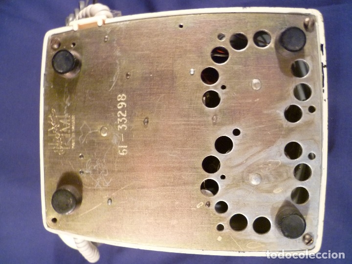 Tel&eacute;fonos: Tel&eacute;fono de baquelita Ericsson - Foto 5