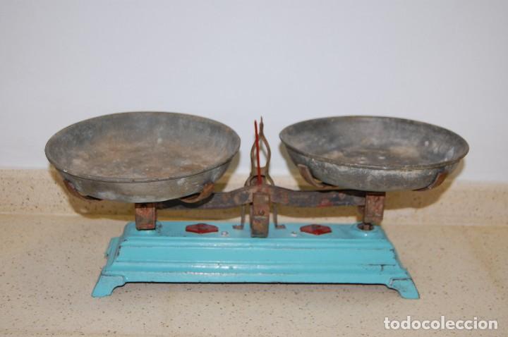 Antig&uuml;edades: Antiguo Peso balanza (restaurado) - Foto 2