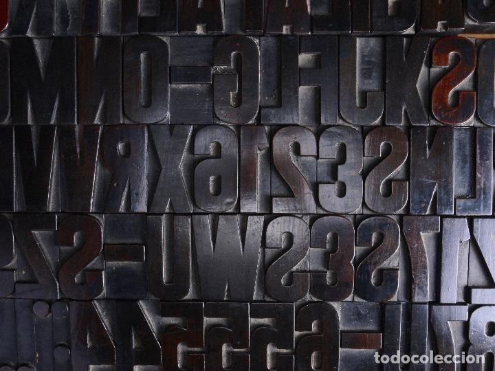 Antig&uuml;edades: CAJA Y TIPOGRAF&Iacute;A DE MADERA SIGLO XIX - Foto 1