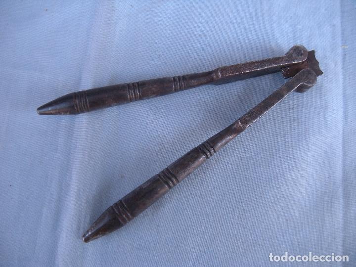Antig&uuml;edades: ANTIGUO CASCAPI&Ntilde;ONES DE FORJA - Foto 3