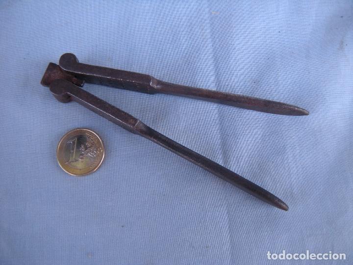 Antig&uuml;edades: ANTIGUO CASCAPI&Ntilde;ONES - Foto 3