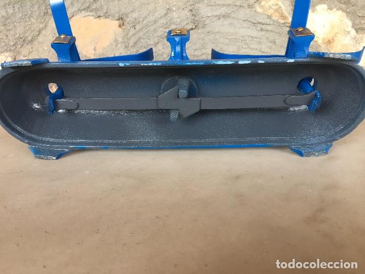 Antig&uuml;edades: BASCULA ANTIGUA MARCA VULCANO DE 3 KG. - Foto 5