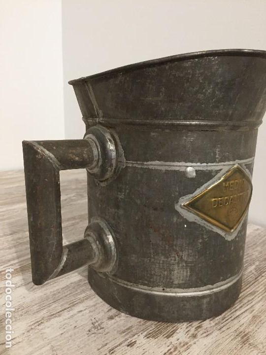 Antig&uuml;edades: MEDIDA O RECIPIENTE MEDIO DECALITRO - Foto 4