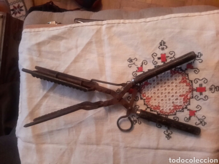 Antig&uuml;edades: Antiguas tenacillas para el pelo - Foto 1