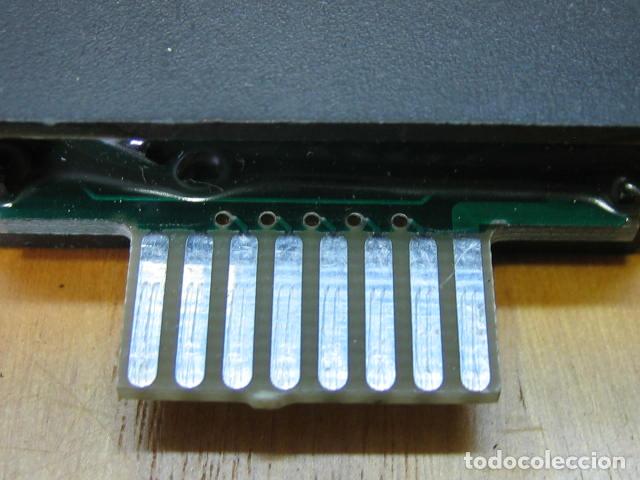 Antig&uuml;edades: Micro chip de aparato de laboratorio - Foto 2