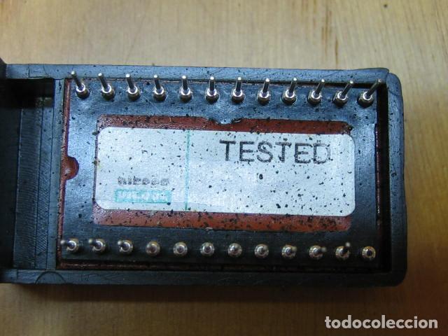 Antig&uuml;edades: Micro chip de aparato de laboratorio - Foto 2