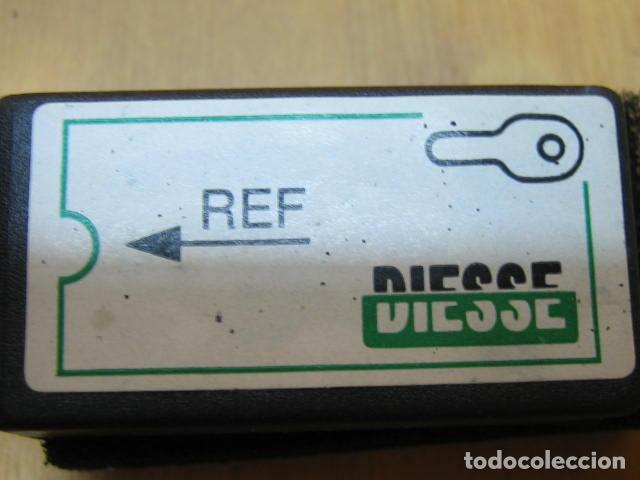 Antig&uuml;edades: Micro chip de aparato de laboratorio - Foto 3