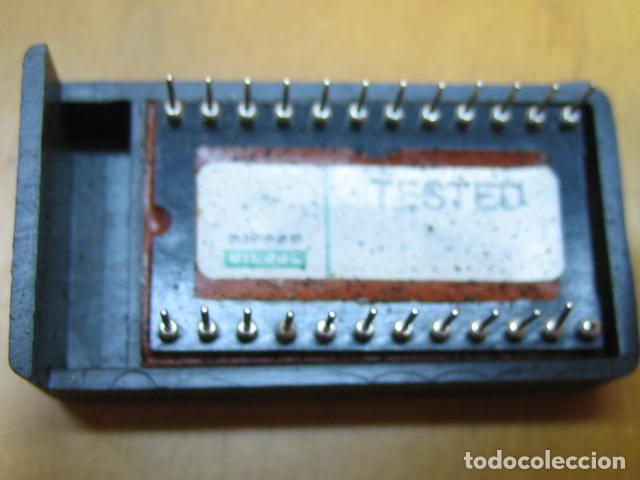 Antig&uuml;edades: Micro chip de aparato de laboratorio - Foto 6