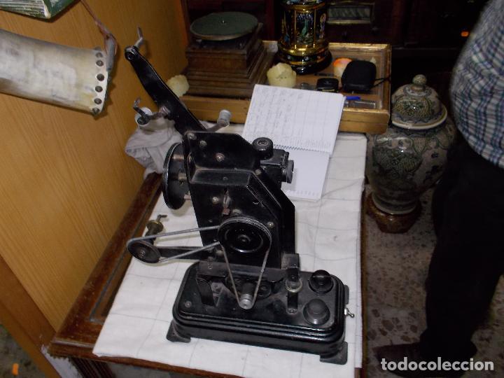 Antig&uuml;edades: proyector antiguo - Foto 22