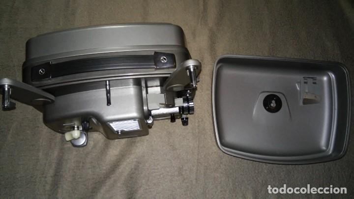 Antig&uuml;edades: C&aacute;maras y Proyector - Foto 10