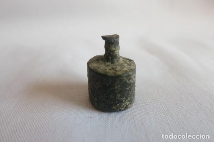 Antig&uuml;edades: ponderal medieval - Foto 1