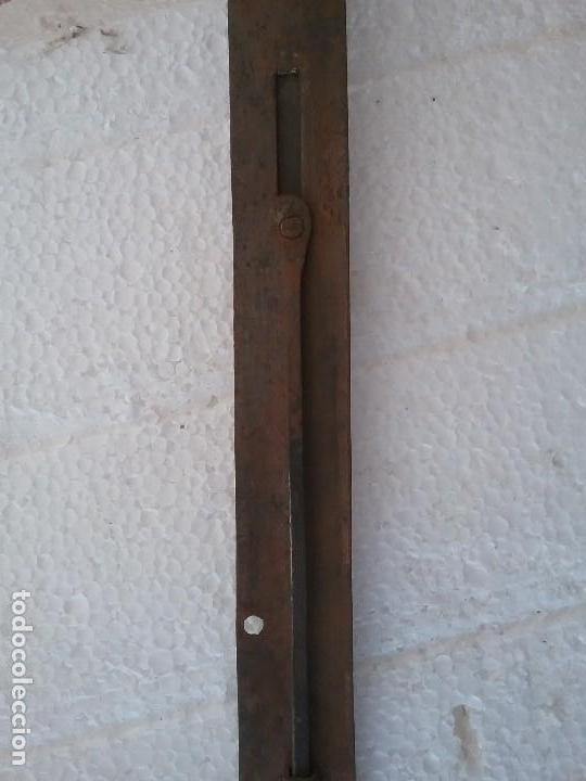 Antig&uuml;edades: Pestillo, cerrojo pasador. - Foto 2
