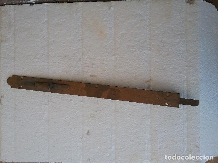 Antig&uuml;edades: Pestillo, cerrojo pasador. - Foto 4
