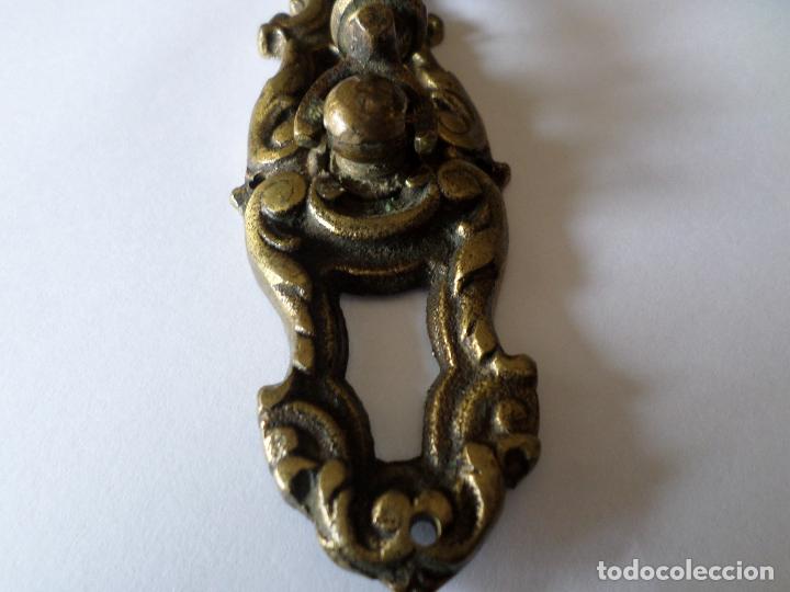 Antig&uuml;edades: TIRADORES DE BRONCE - Foto 6
