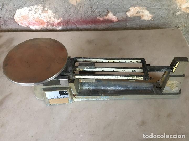Antig&uuml;edades: BASCULA DE LABORATORIO - Foto 3