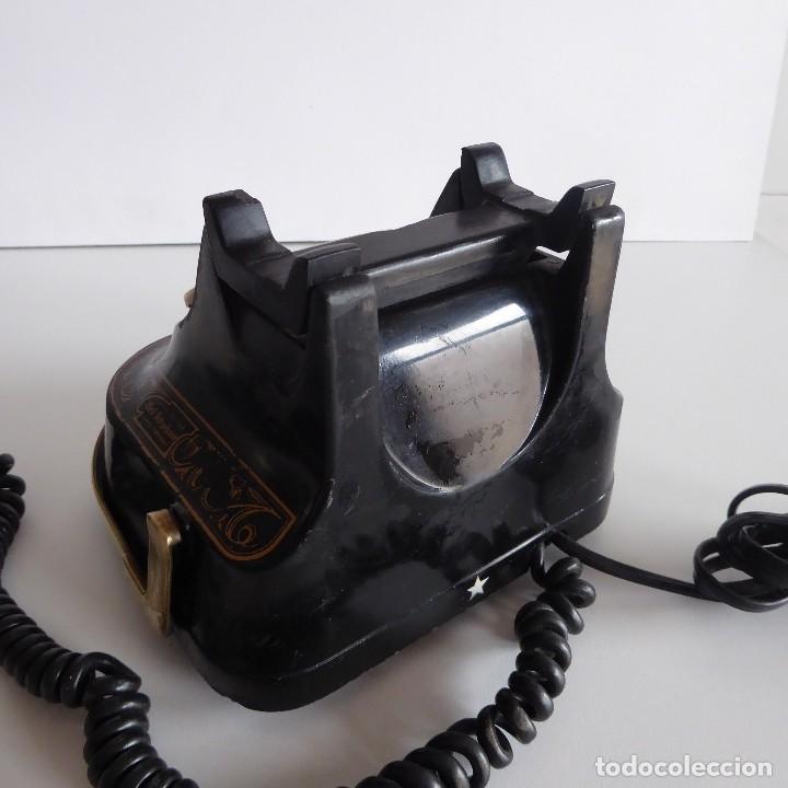 Tel&eacute;fonos: TEL&Eacute;FONO DE SOBREMESA CON ASA DE LAT&Oacute;N - Foto 7