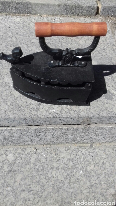 Antig&uuml;edades: Plancha - Foto 1