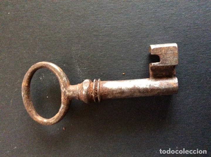 Antig&uuml;edades: Llave antigua 70mm - Foto 2