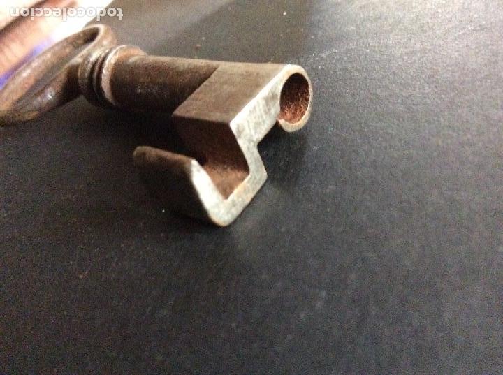 Antig&uuml;edades: Llave antigua 70mm - Foto 3