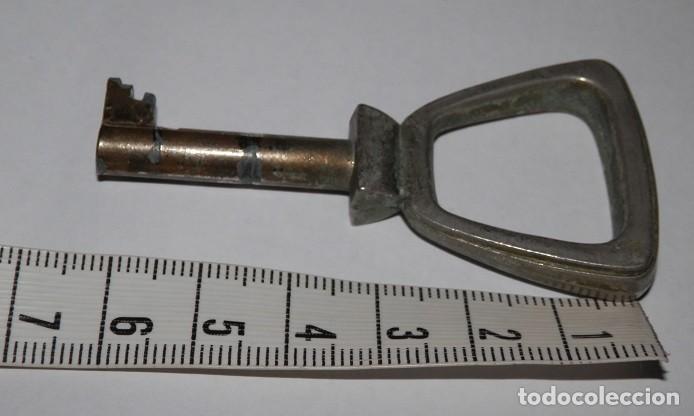 Antig&uuml;edades: UNA LLAVE  VINTAGE - Foto 1