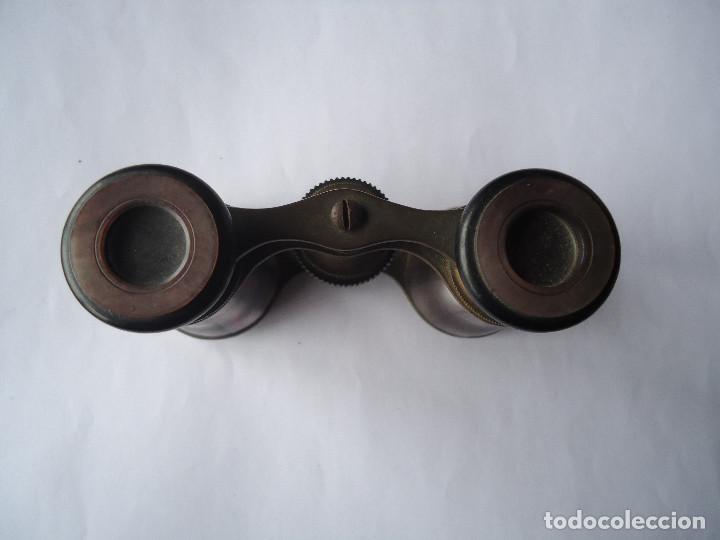 Antig&uuml;edades: BINOCULAR DE NACAR Y LATON PARA OPERA Y TEATRO. --- 2 - Foto 4