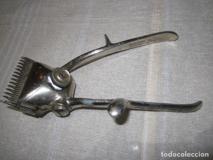 Antig&uuml;edades: Maquinilla de cortar el pelo, Vda. de Gesse. - Foto 1