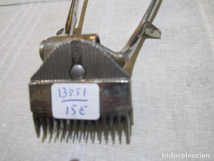 Antig&uuml;edades: Maquinilla de cortar el pelo, Vda. de Gesse. - Foto 2