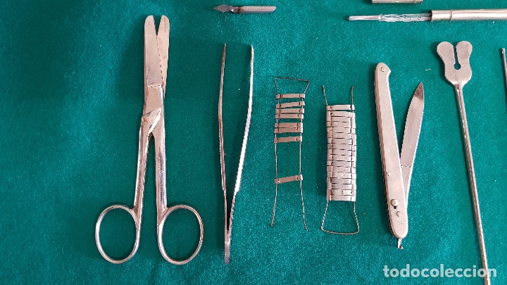 Antig&uuml;edades: CAJA CON DIVERSOS UTENSILIOS MEDICOS - Foto 4
