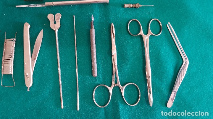 Antig&uuml;edades: CAJA CON DIVERSOS UTENSILIOS MEDICOS - Foto 5