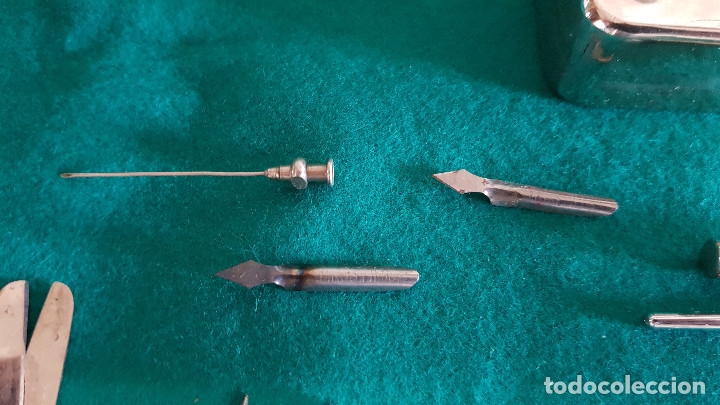 Antig&uuml;edades: CAJA CON DIVERSOS UTENSILIOS MEDICOS - Foto 12