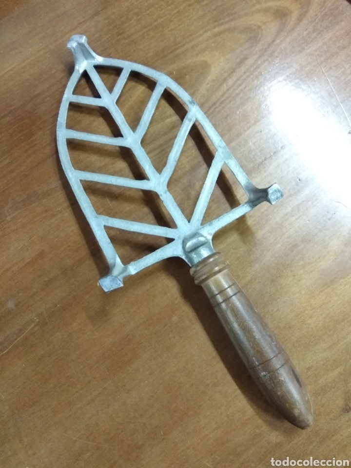 Antig&uuml;edades: Soporte para plancha - Foto 2