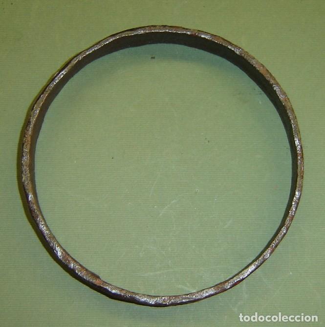 Antig&uuml;edades: ARO DE FORJA diametro 13 cms. - Foto 1