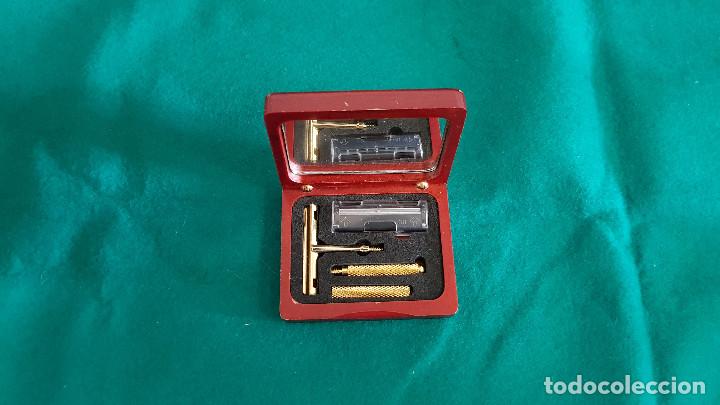 Antig&uuml;edades: CAJA DE MADERA CON MAQUINILLA (SIN USAR) - Foto 1