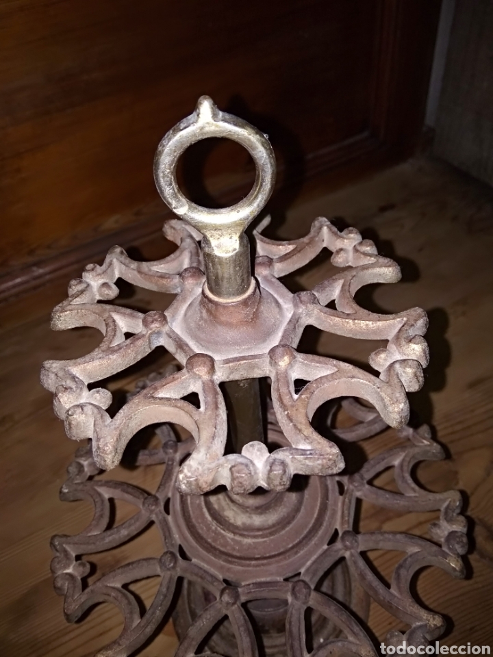 Antig&uuml;edades: Antiguo portasellos. 29 cms - Foto 2
