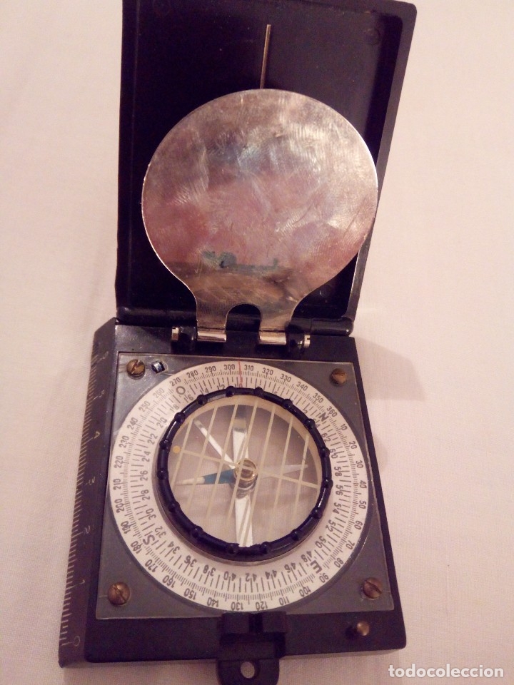 Antig&uuml;edades: Antigua brujula pasto universal compass - Foto 3