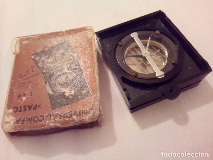 Antig&uuml;edades: Antigua brujula pasto universal compass - Foto 4