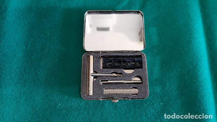 Antig&uuml;edades: CAJA DE METAL CON MAQUINILLA KRYPTO MINI SHAVE - Foto 7