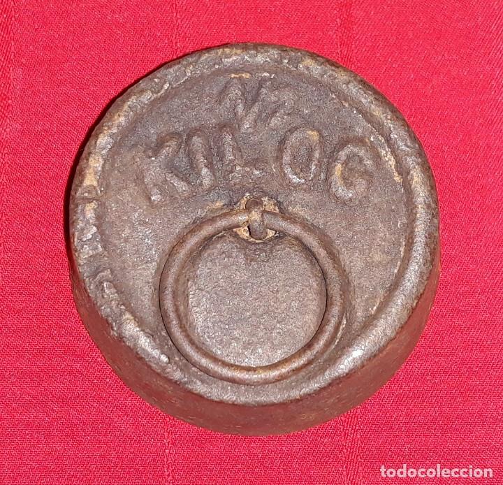 Antig&uuml;edades: PESA DE 1/2 KILOG - Foto 2