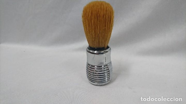 Antig&uuml;edades: BROCHA PARA AFEITAR MARCA OMEGA - Foto 1