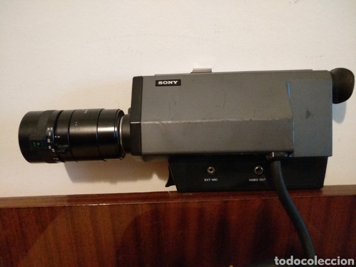 Antiquit&eacute;s: VIDEOC&Aacute;MARA VINTAGE SONY HVM-100CE. MADE IN JAPAN.