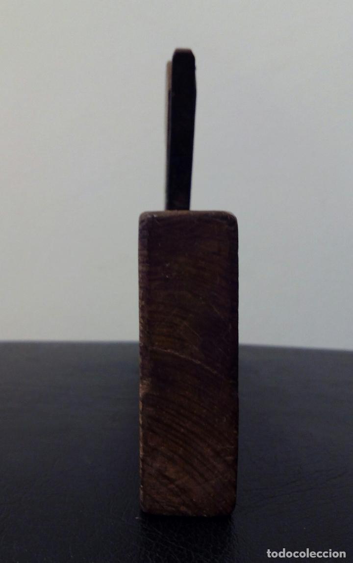 Antig&uuml;edades: CEPILLO DE MADERA DE CARPINTERO - GARLOPA - Foto 3