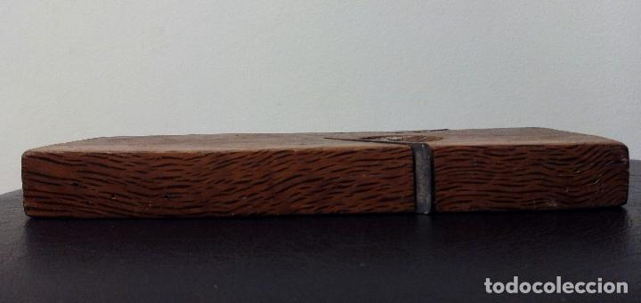 Antig&uuml;edades: CEPILLO DE MADERA DE CARPINTERO - GARLOPA - Foto 5