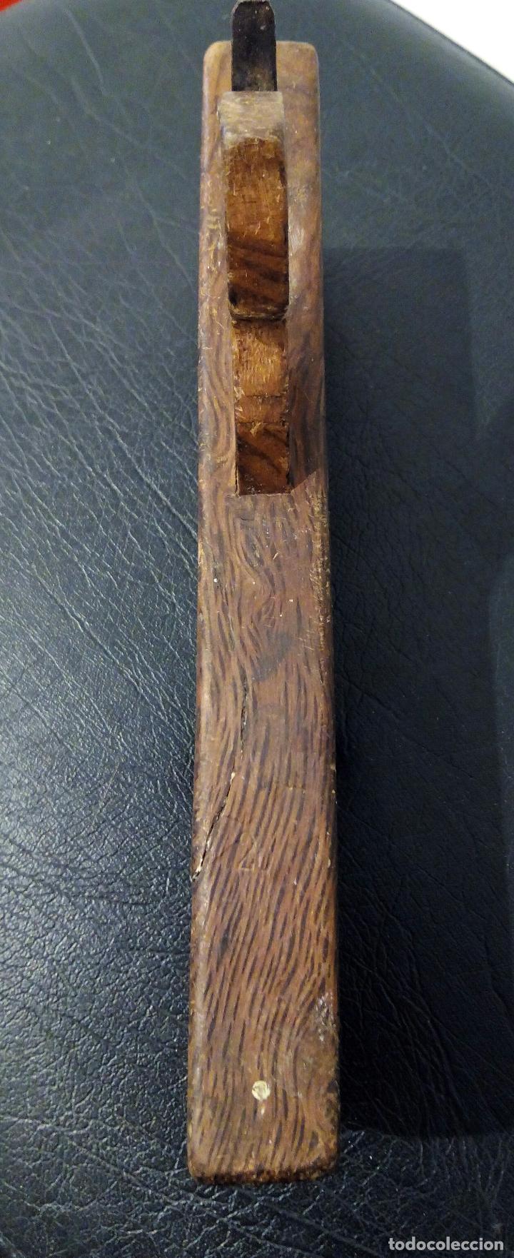 Antig&uuml;edades: CEPILLO DE MADERA DE CARPINTERO - GARLOPA - Foto 7