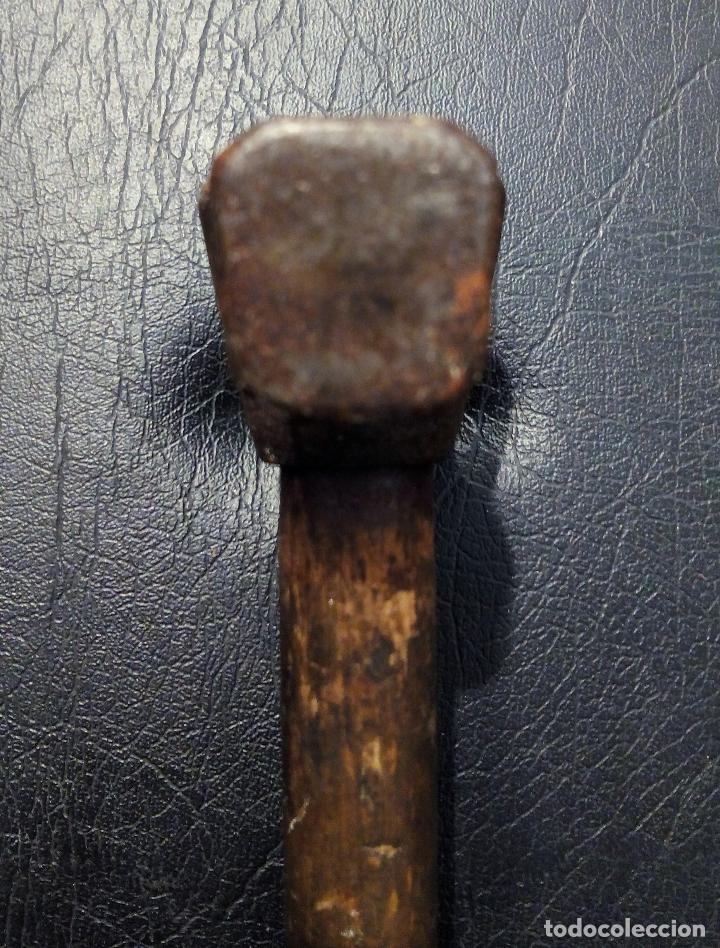 Antig&uuml;edades: MARTILLO DE CARPINTERO. - Foto 6