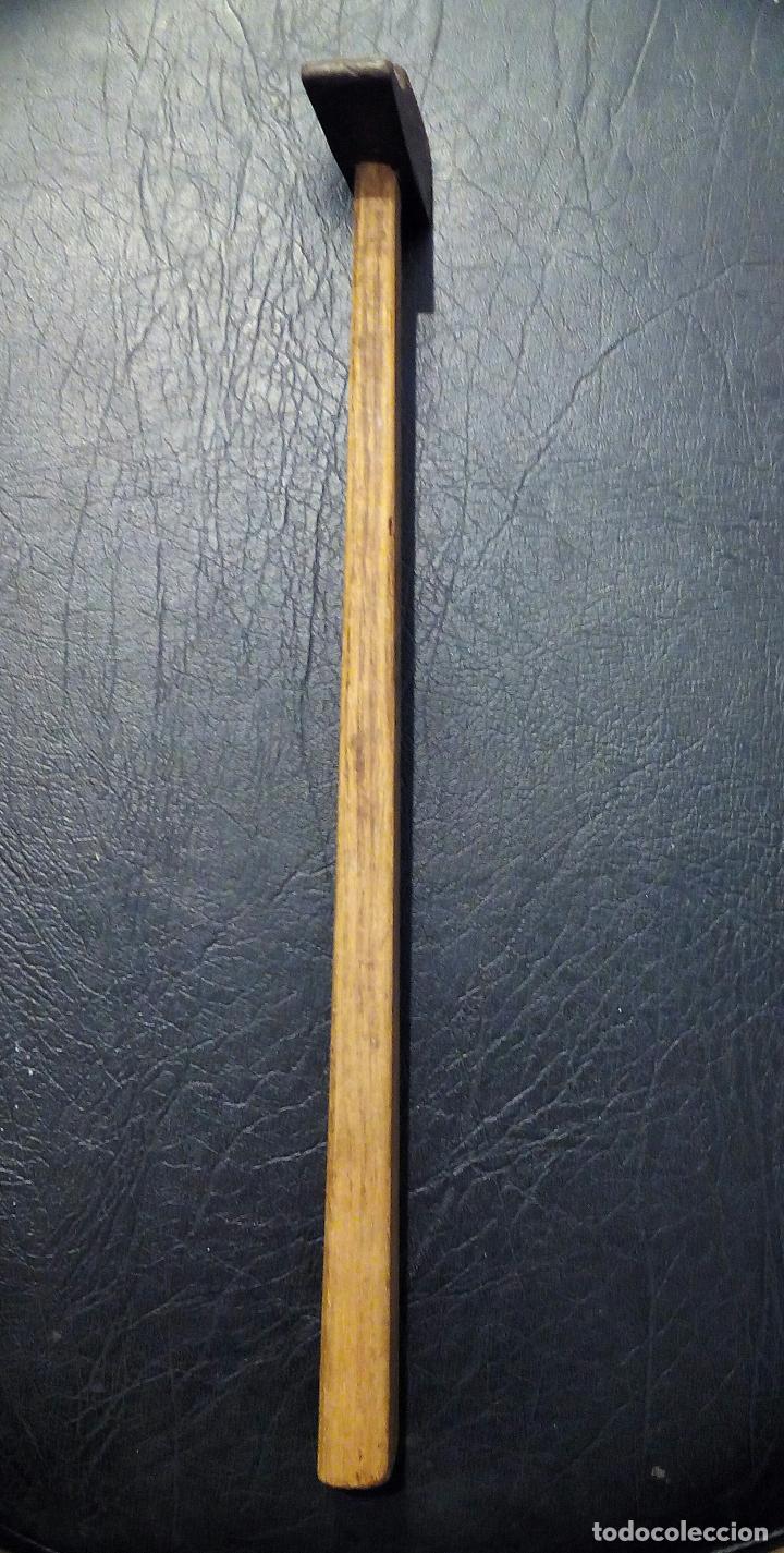 Antig&uuml;edades: MARTILLO DE CARPINTERO - Foto 3
