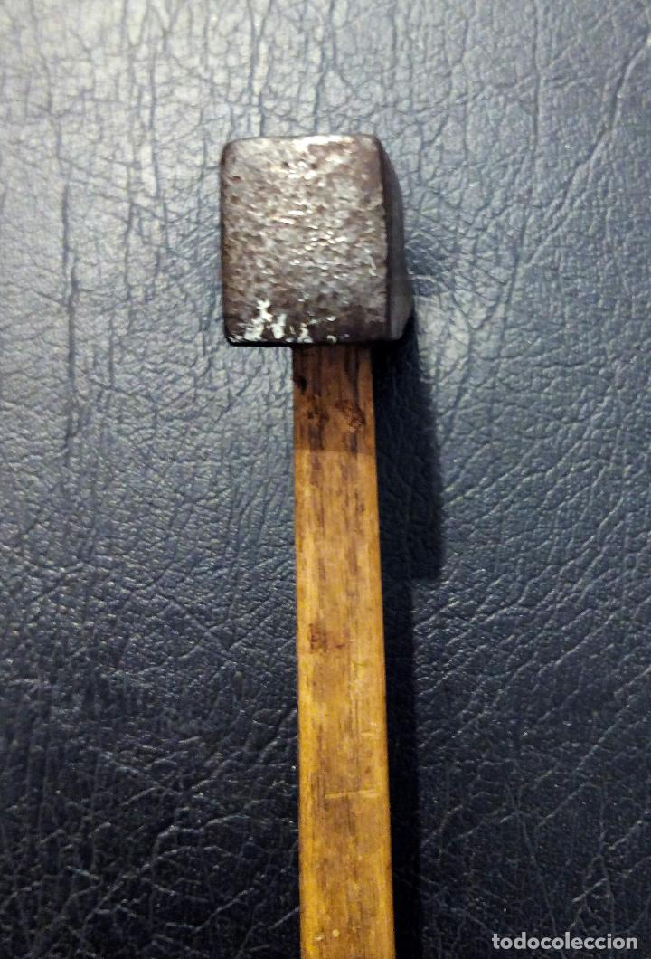 Antig&uuml;edades: MARTILLO DE CARPINTERO - Foto 8