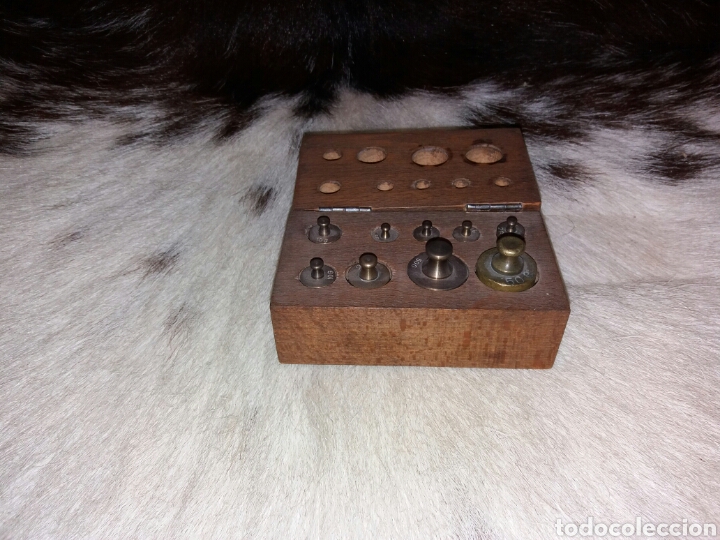 Antig&uuml;edades: Juego de pesas para balanza de joyero - Foto 1
